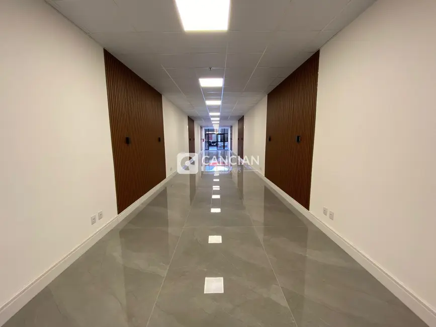 Sala Comercial com 1 quarto para alugar, 50m2 em Centro, Santa Maria - RS - imagem 5 Foto 5 de Sala Comercial com 1 quarto para alugar, 50m2 em Centro, Santa Maria - RS