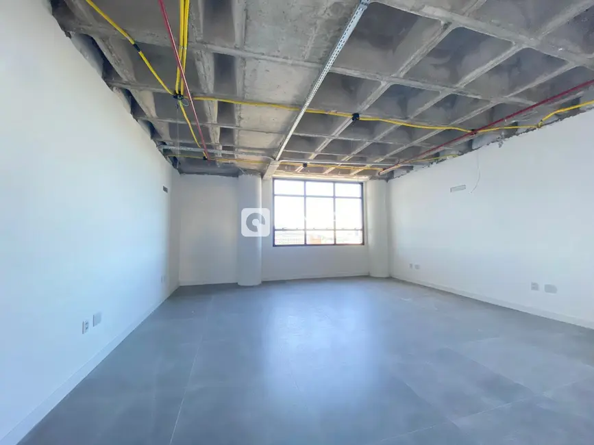 Foto 2 de Sala Comercial com 1 quarto para alugar, 50m2 em Centro, Santa Maria - RS