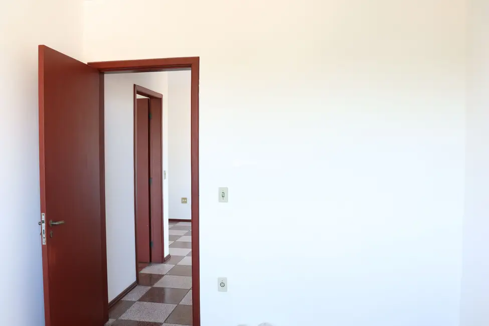 Foto 7 de Apartamento com 2 quartos para alugar, 70m2 em Nossa Senhora do Perpétuo Socorro, Santa Maria - RS