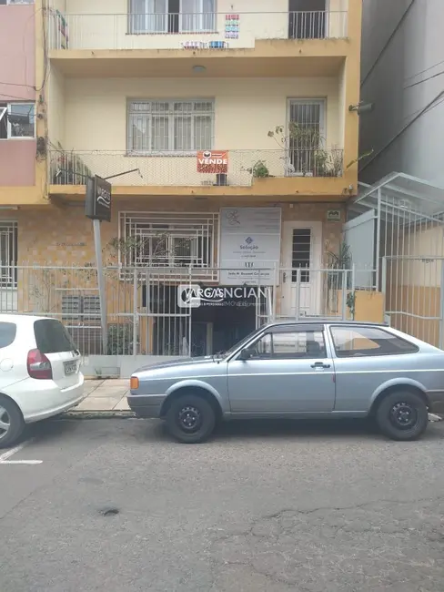 Foto 4 de Sala Comercial com 1 quarto à venda, 115m2 em Centro, Santa Maria - RS