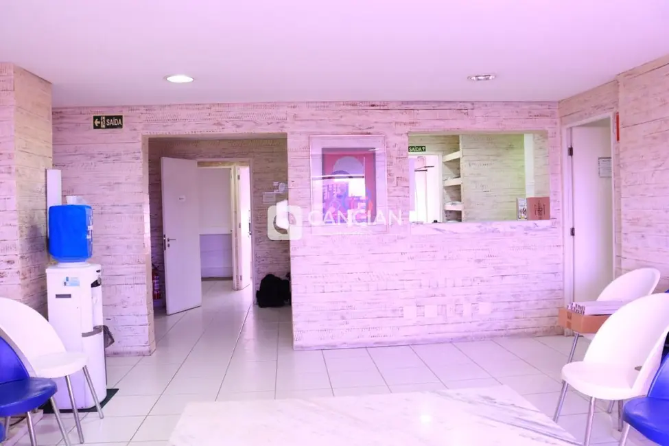 Sala Comercial com 4 quartos à venda, 186m2 em Centro, Santa Maria - RS - imagem 3 Foto 3 de Sala Comercial com 4 quartos à venda, 186m2 em Centro, Santa Maria - RS
