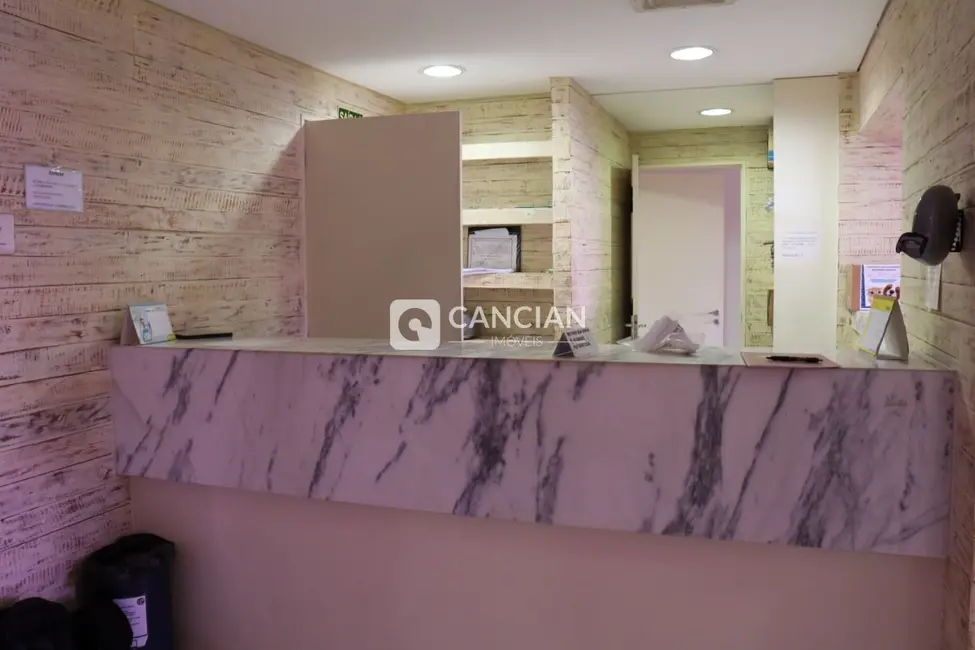 Sala Comercial com 4 quartos à venda, 186m2 em Centro, Santa Maria - RS - imagem 5 Foto 5 de Sala Comercial com 4 quartos à venda, 186m2 em Centro, Santa Maria - RS