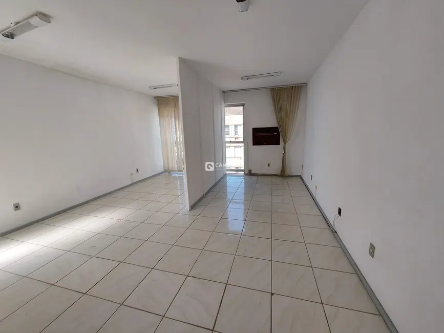 Foto 2 de Sala Comercial com 1 quarto à venda, 35m2 em Centro, Santa Maria - RS