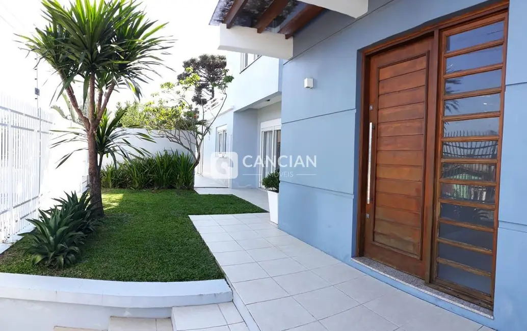 Casa com 3 quartos à venda, 263m2 em Itararé, Santa Maria - RS - imagem 4 Foto 4 de Casa com 3 quartos à venda, 263m2 em Itararé, Santa Maria - RS