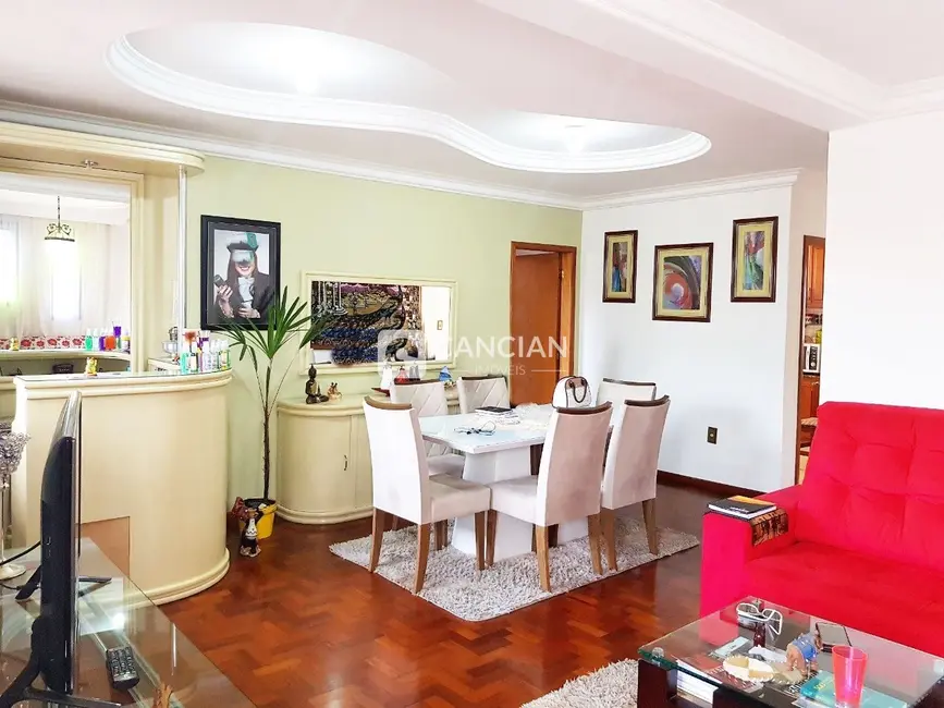 Foto 1 de Apartamento com 3 quartos à venda, 136m2 em Santa Maria - RS