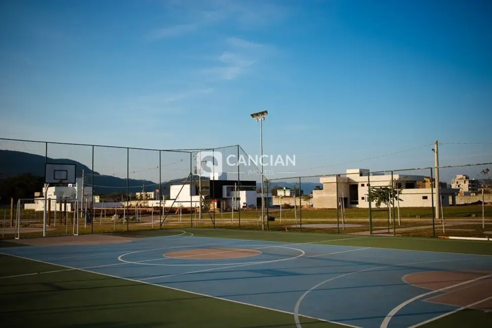 Foto 4 de Terreno / Lote à venda, 1011m2 em Camobi, Santa Maria - RS