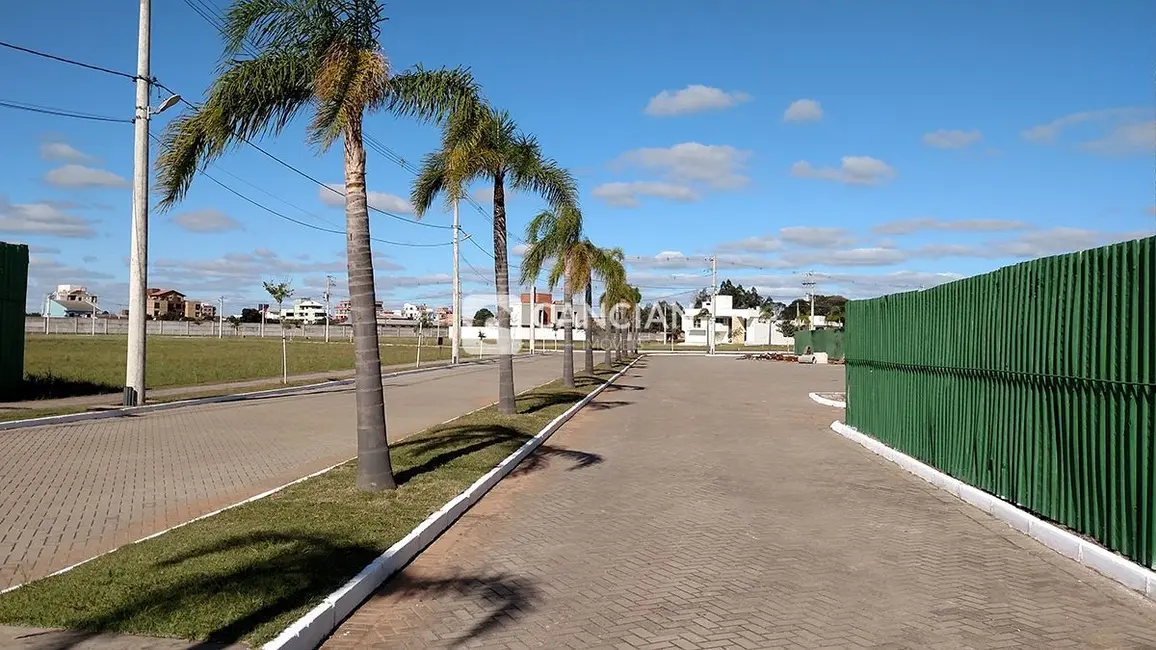 Foto 2 de Terreno / Lote à venda, 1011m2 em Camobi, Santa Maria - RS