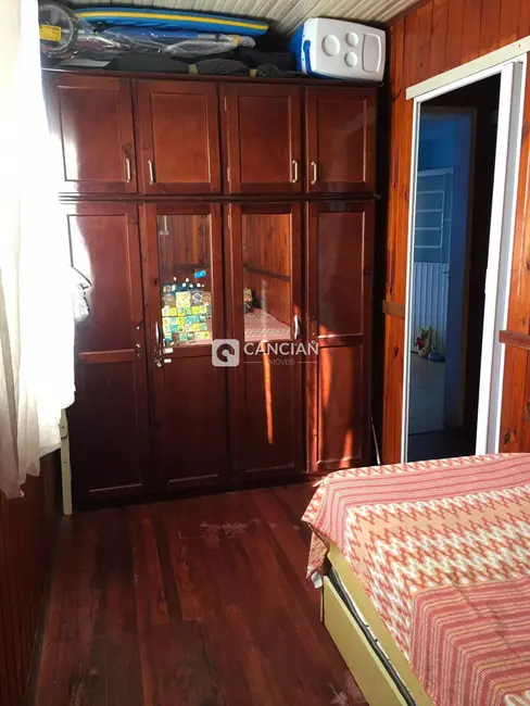 Casa com 3 quartos à venda, 76m2 em Nossa Senhora das Dores, Santa Maria - RS - imagem 9 Foto 9 de Casa com 3 quartos à venda, 76m2 em Nossa Senhora das Dores, Santa Maria - RS