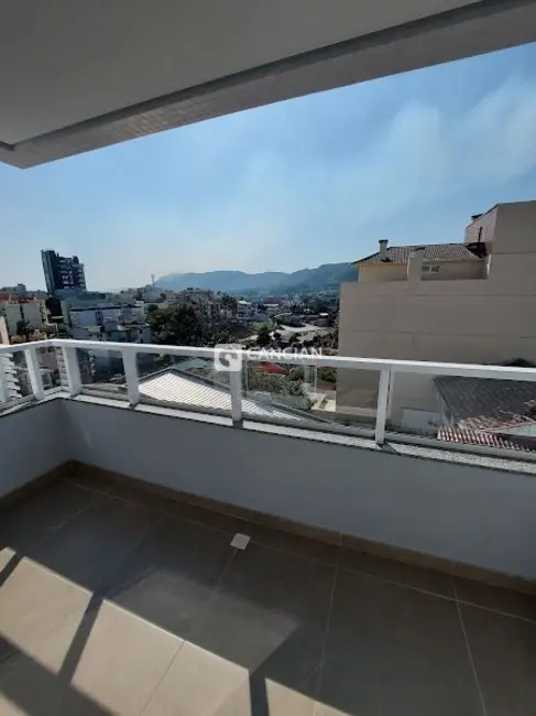 Foto 6 de Apartamento com 2 quartos à venda, 83m2 em Menino Jesus, Santa Maria - RS