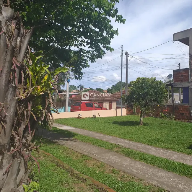 Foto 2 de Casa com 3 quartos à venda, 90m2 em Camobi, Santa Maria - RS