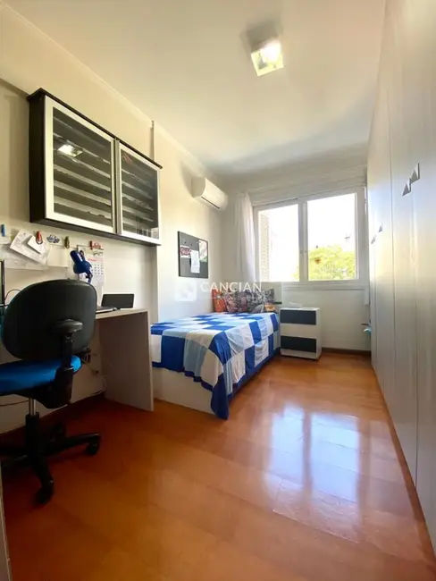 Apartamento com 3 quartos à venda, 133m2 em Centro, Santa Maria - RS - imagem 8 Foto 8 de Apartamento com 3 quartos à venda, 133m2 em Centro, Santa Maria - RS