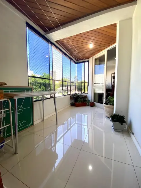 Apartamento com 3 quartos à venda, 133m2 em Centro, Santa Maria - RS - imagem 7 Foto 7 de Apartamento com 3 quartos à venda, 133m2 em Centro, Santa Maria - RS