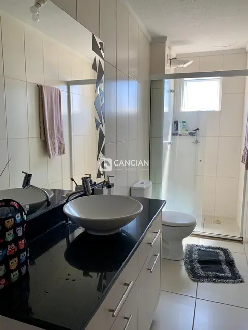 Foto 6 de Apartamento com 2 quartos à venda, 73m2 em Santa Maria - RS
