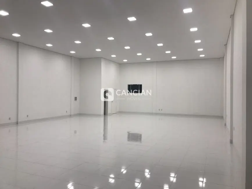 Foto 2 de Sala Comercial para alugar, 200m2 em Pinheiro Machado, Santa Maria - RS