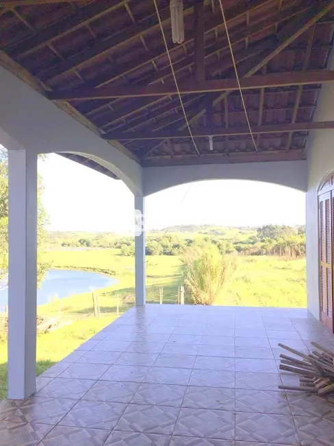 Chácara com 3 quartos à venda, 62865m2 em Dilermando De Aguiar - RS - imagem 4 Foto 4 de Chácara com 3 quartos à venda, 62865m2 em Dilermando De Aguiar - RS