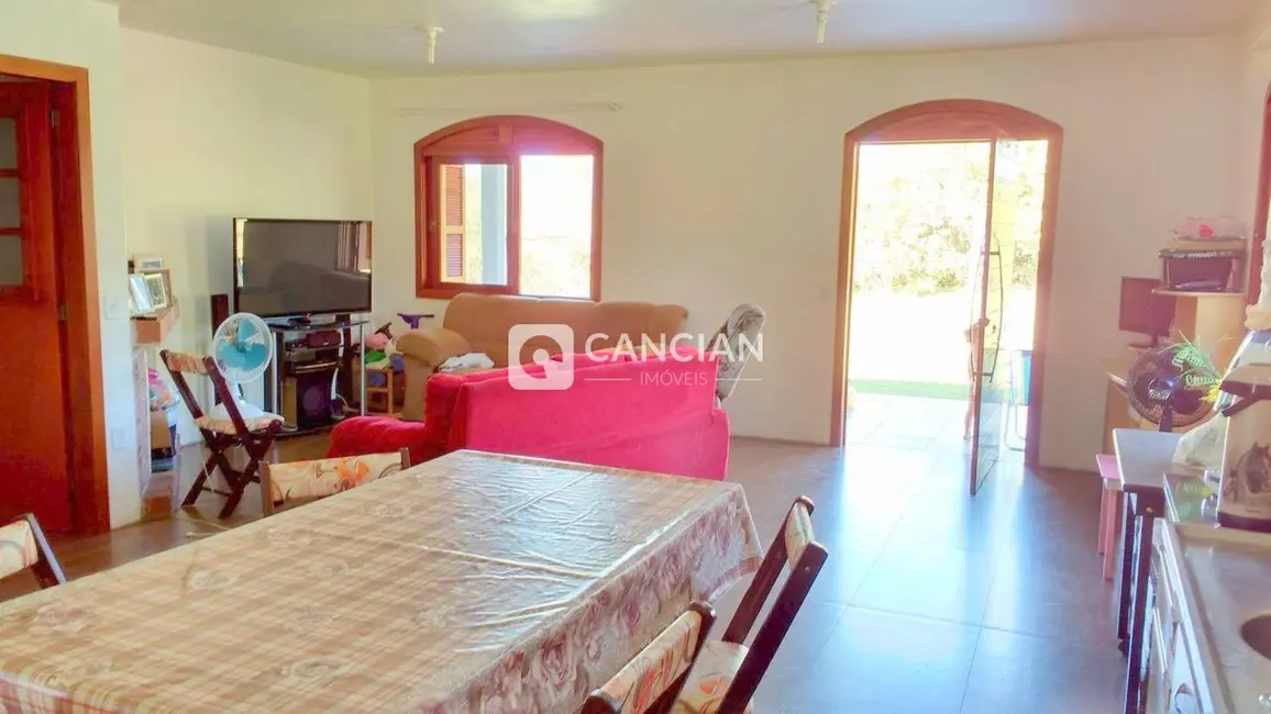 Chácara com 3 quartos à venda, 62865m2 em Dilermando De Aguiar - RS - imagem 8 Foto 8 de Chácara com 3 quartos à venda, 62865m2 em Dilermando De Aguiar - RS