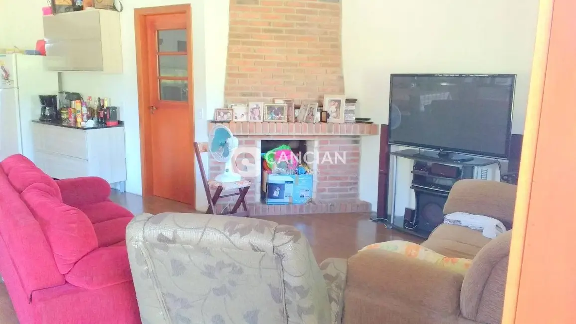 Chácara com 3 quartos à venda, 62865m2 em Dilermando De Aguiar - RS - imagem 9 Foto 9 de Chácara com 3 quartos à venda, 62865m2 em Dilermando De Aguiar - RS