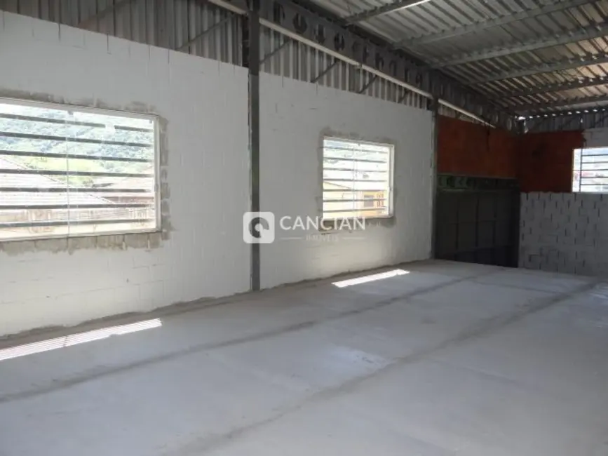 Foto 6 de Armazém / Galpão à venda, 440m2 em Nossa Senhora do Perpétuo Socorro, Santa Maria - RS