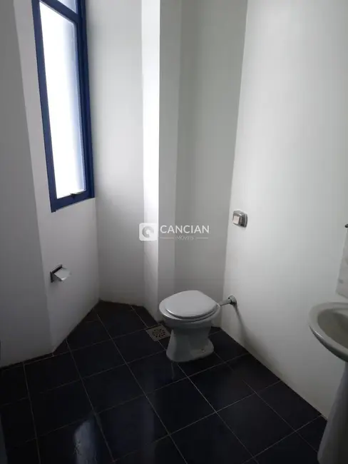 Foto 4 de Armazém / Galpão à venda, 331m2 em Lorenzi, Santa Maria - RS