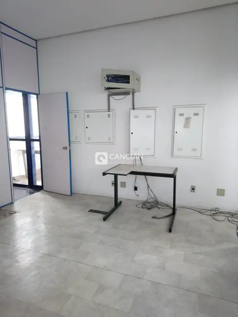 Foto 7 de Armazém / Galpão à venda, 331m2 em Lorenzi, Santa Maria - RS