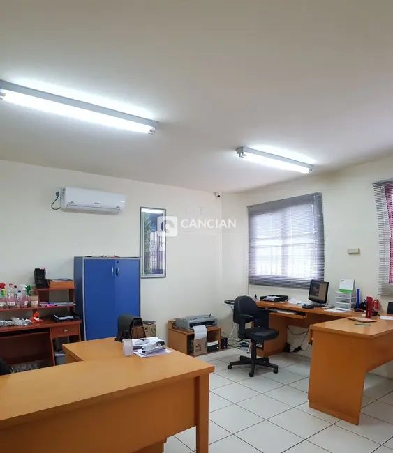 Foto 4 de Armazém / Galpão com 6 quartos à venda, 1090m2 em Camobi, Santa Maria - RS