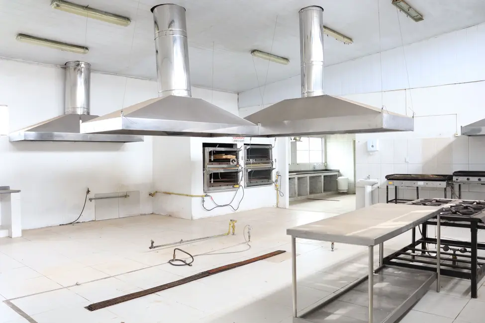 Foto 3 de Armazém / Galpão com 4 quartos para alugar, 400m2 em Patronato, Santa Maria - RS