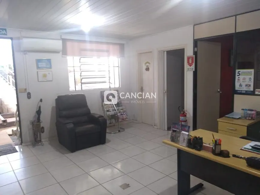 Foto 7 de Armazém / Galpão com 5 quartos à venda, 155m2 em Pé de Plátano, Santa Maria - RS