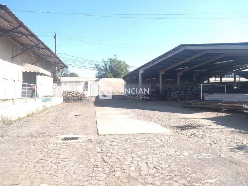 Foto 5 de Armazém / Galpão com 5 quartos à venda, 155m2 em Pé de Plátano, Santa Maria - RS