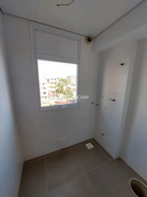 Foto 5 de Apartamento com 2 quartos à venda, 83m2 em Menino Jesus, Santa Maria - RS