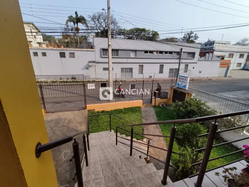 Casa com 6 quartos à venda, 387m2 em Nossa Senhora do Perpétuo Socorro, Santa Maria - RS - imagem 7 Foto 7 de Casa com 6 quartos à venda, 387m2 em Nossa Senhora do Perpétuo Socorro, Santa Maria - RS