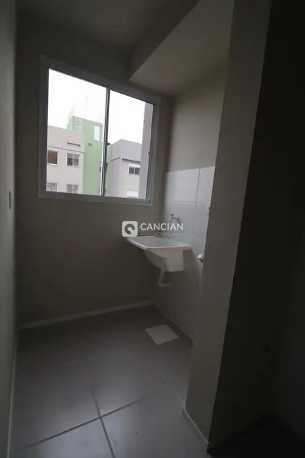 Foto 5 de Apartamento com 2 quartos à venda, 50m2 em Patronato, Santa Maria - RS