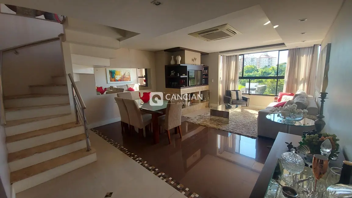 Cobertura com 3 quartos à venda, 214m2 em Nossa Senhora de Lourdes, Santa Maria - RS - imagem 5 Foto 5 de Cobertura com 3 quartos à venda, 214m2 em Nossa Senhora de Lourdes, Santa Maria - RS