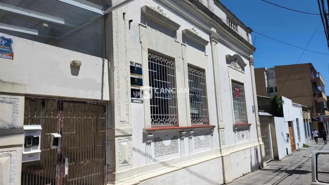 Foto 1 de Sala Comercial com 2 quartos à venda, 207m2 em Centro, Santa Maria - RS