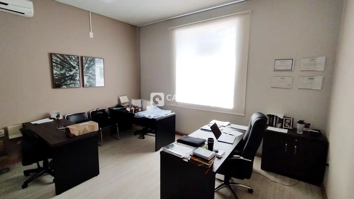 Sala Comercial com 2 quartos à venda, 207m2 em Centro, Santa Maria - RS - imagem 5 Foto 5 de Sala Comercial com 2 quartos à venda, 207m2 em Centro, Santa Maria - RS