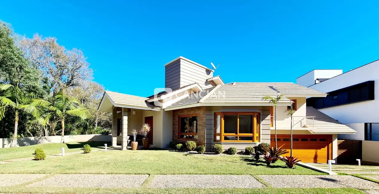 Foto 2 de Casa de Condomínio com 3 quartos à venda, 313m2 em Cerrito, Santa Maria - RS