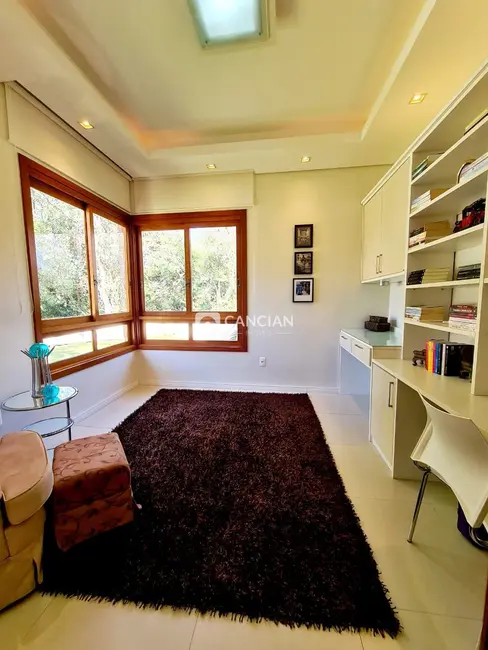 Casa de Condomínio com 3 quartos à venda, 313m2 em Cerrito, Santa Maria - RS - imagem 5 Foto 5 de Casa de Condomínio com 3 quartos à venda, 313m2 em Cerrito, Santa Maria - RS