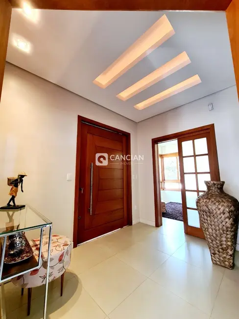 Casa de Condomínio com 3 quartos à venda, 313m2 em Cerrito, Santa Maria - RS - imagem 4 Foto 4 de Casa de Condomínio com 3 quartos à venda, 313m2 em Cerrito, Santa Maria - RS
