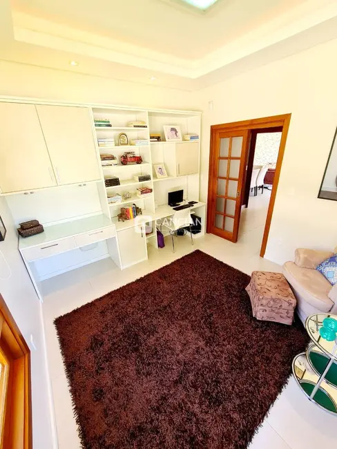 Casa de Condomínio com 3 quartos à venda, 313m2 em Cerrito, Santa Maria - RS - imagem 6 Foto 6 de Casa de Condomínio com 3 quartos à venda, 313m2 em Cerrito, Santa Maria - RS