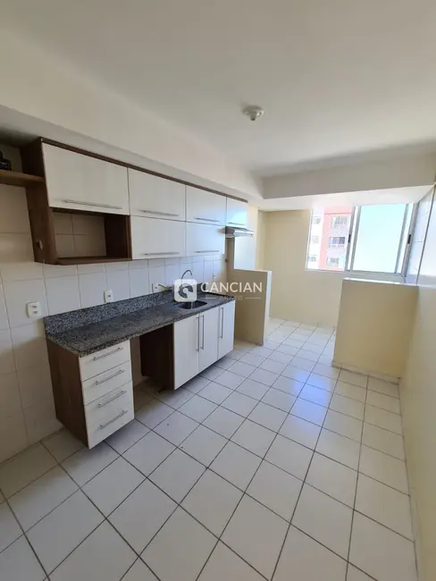 Foto 4 de Apartamento com 3 quartos à venda, 80m2 em Nossa Senhora das Dores, Santa Maria - RS