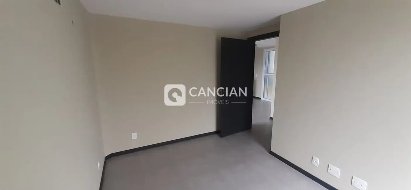 Foto 8 de Apartamento com 2 quartos à venda, 78m2 em Nossa Senhora de Lourdes, Santa Maria - RS