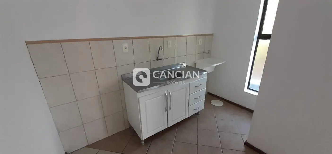 Foto 3 de Apartamento com 1 quarto para alugar, 32m2 em Centro, Santa Maria - RS