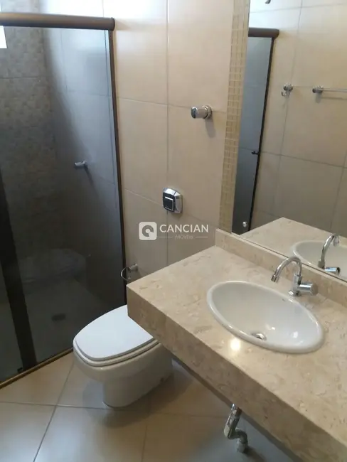 Foto 3 de Apartamento com 2 quartos à venda, 90m2 em Centro, Santa Maria - RS