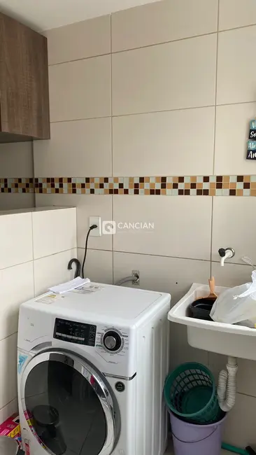 Foto 8 de Apartamento com 3 quartos à venda, 101m2 em Nossa Senhora Medianeira, Santa Maria - RS