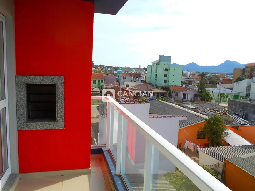 Foto 3 de Cobertura com 2 quartos à venda, 133m2 em Camobi, Santa Maria - RS