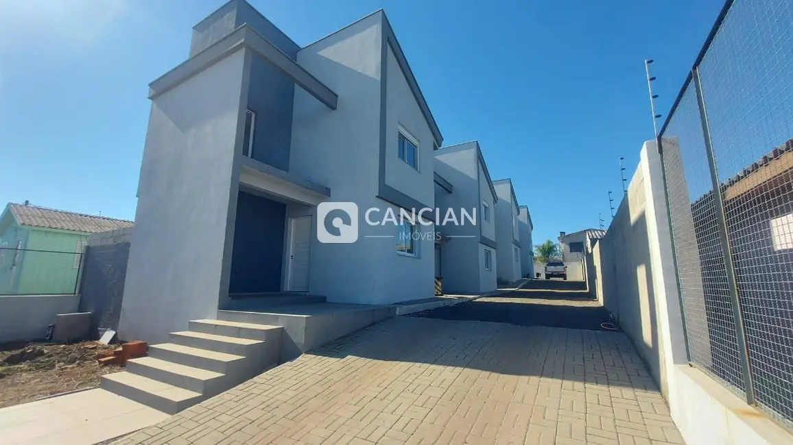 Foto 2 de Casa de Condomínio com 2 quartos à venda, 72m2 em Tomazetti, Santa Maria - RS