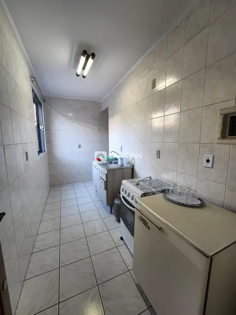 Foto 4 de Kitnet para alugar, 39m2 em Centro, Santa Maria - RS