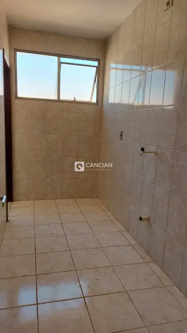 Foto 9 de Apartamento com 2 quartos à venda, 52m2 em Nossa Senhora de Lourdes, Santa Maria - RS