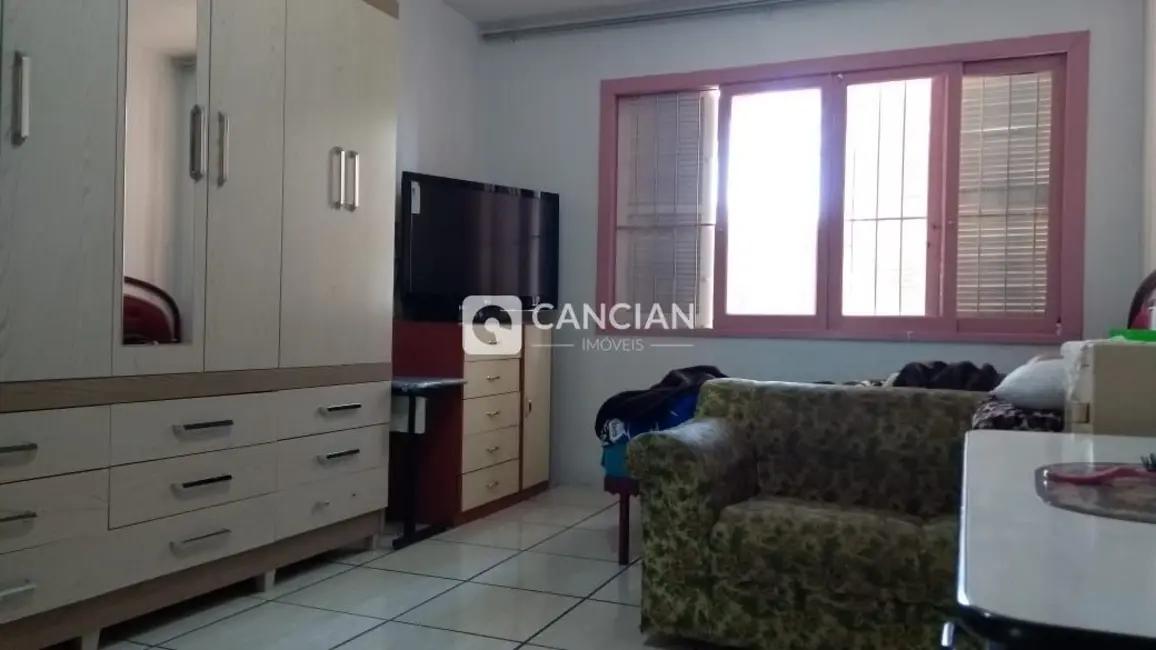 Casa com 3 quartos à venda, 288m2 em São João, Santa Maria - RS - imagem 6 Foto 6 de Casa com 3 quartos à venda, 288m2 em São João, Santa Maria - RS