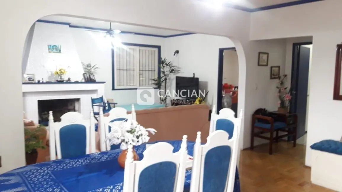 Casa com 3 quartos à venda, 288m2 em São João, Santa Maria - RS - imagem 4 Foto 4 de Casa com 3 quartos à venda, 288m2 em São João, Santa Maria - RS