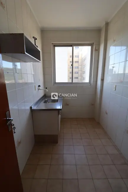 Apartamento com 1 quarto para alugar, 52m2 em Centro, Santa Maria - RS - imagem 3 Foto 3 de Apartamento com 1 quarto para alugar, 52m2 em Centro, Santa Maria - RS